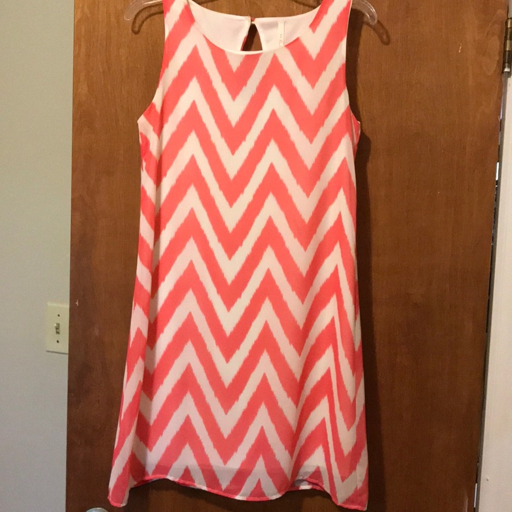 Pink and white summer dress!